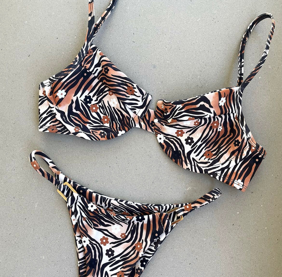 CARTIA CUP BIKINI TOP | TIGERLILY